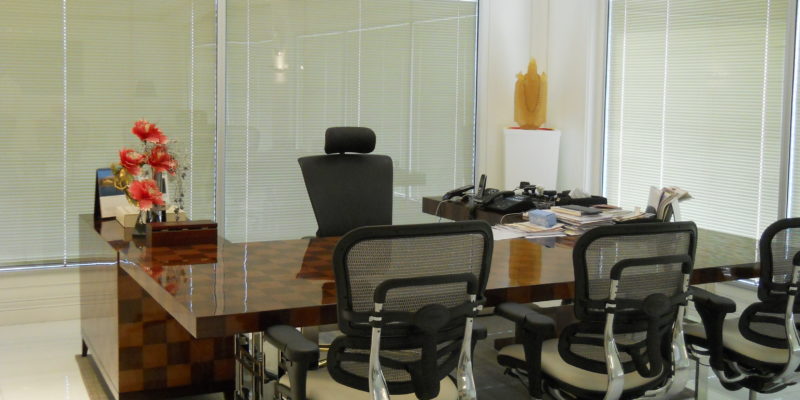 INTERIOR1-800x400